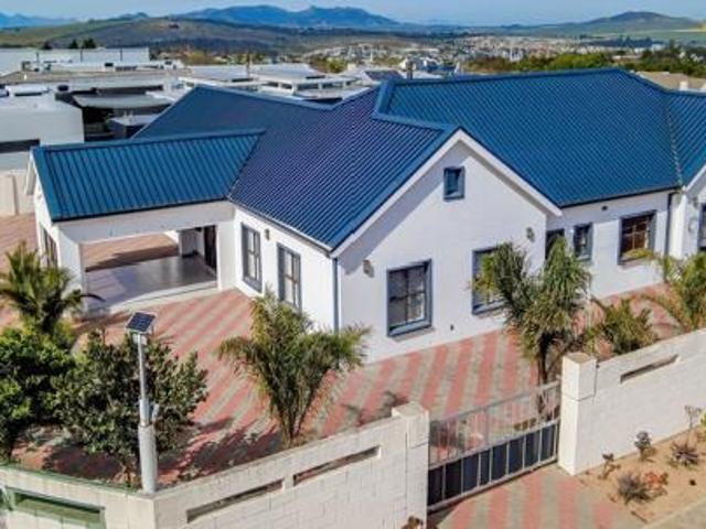 House for sale in Western Cape
