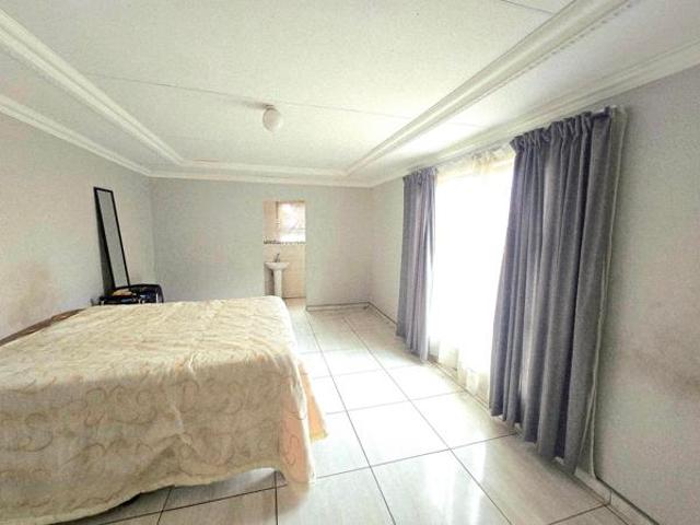 House for sale in eMalahleni, Emalahleni Local Municipality