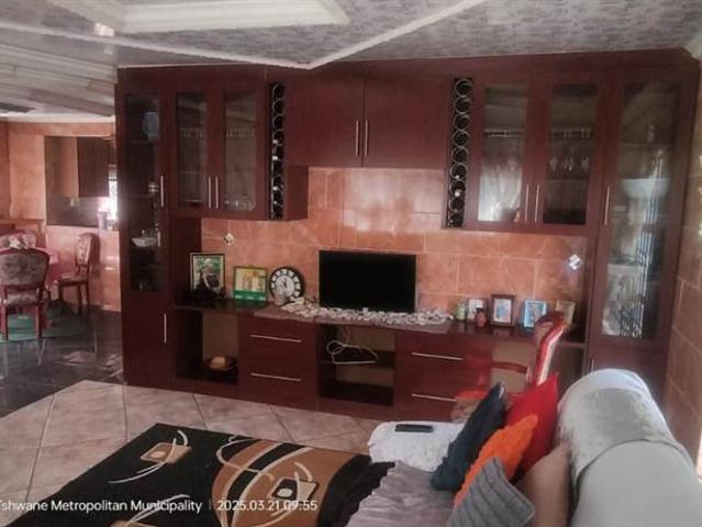 House for sale in Waterkloof, Gauteng