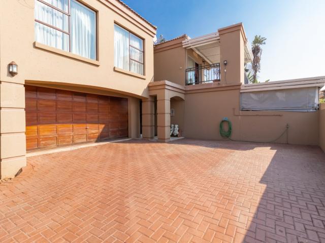 House for sale in Kempton Park