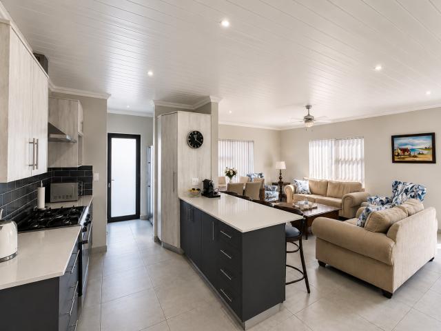 House for sale in Groot Brak Rivier, Western Cape