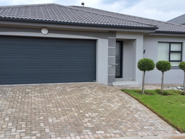 House for sale in Groot Brak Rivier, Western Cape