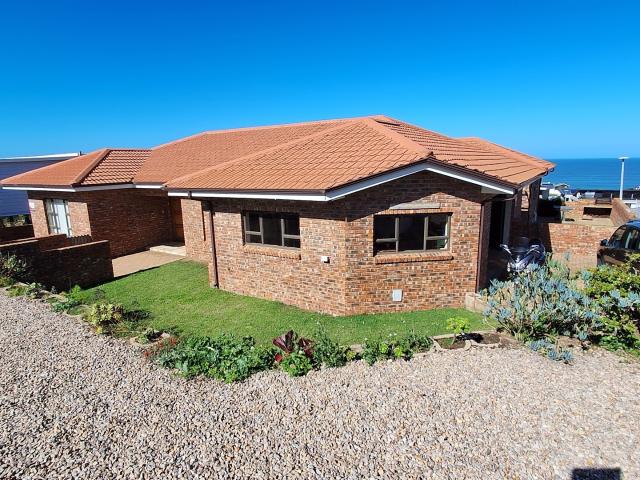 House for sale in Groot Brak Rivier, Western Cape