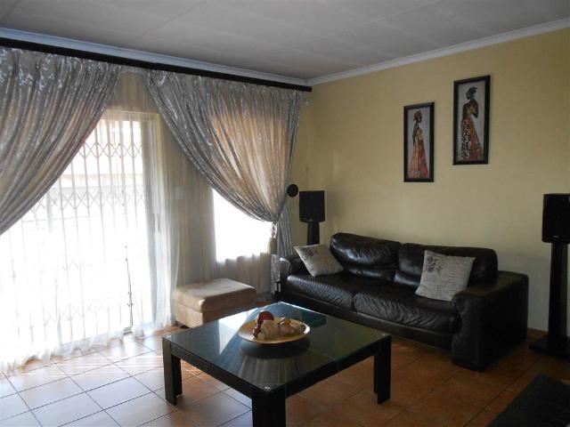 House for sale in Centurion