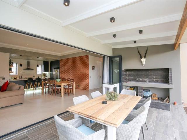 House for sale in Groot Brak Rivier, Western Cape
