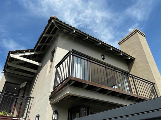 House for sale in North West