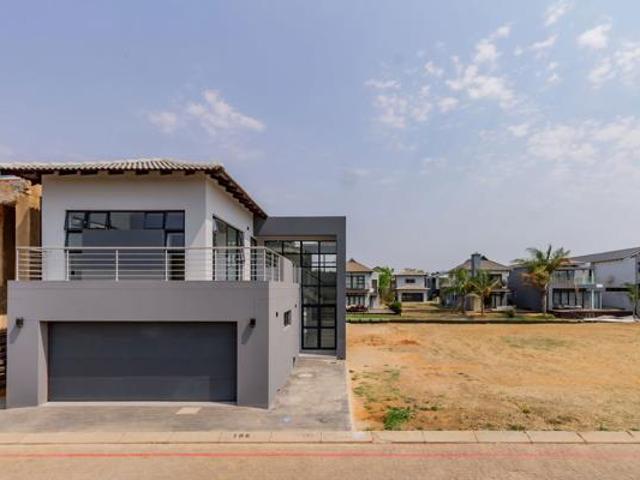 House for rent in North West