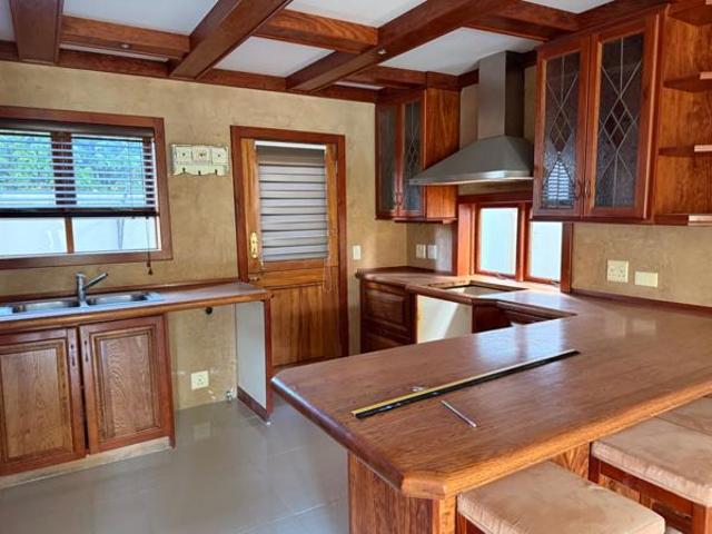 House for rent in North West