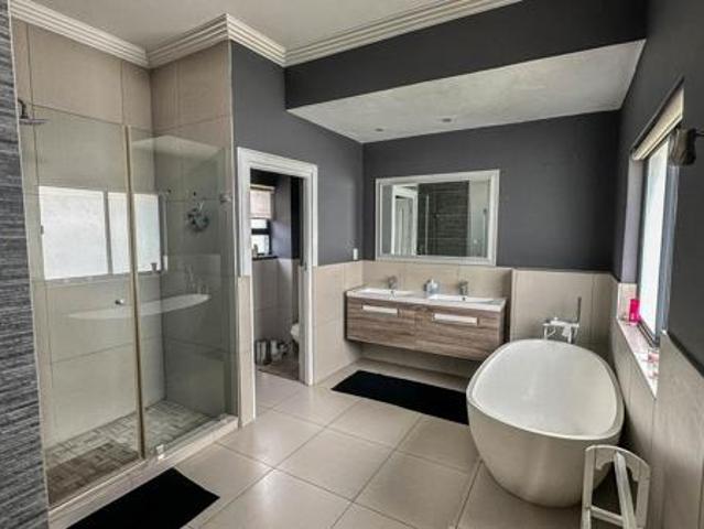 House for sale in North West