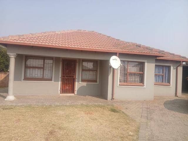 House for rent in Akasia, Gauteng