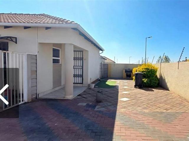 House for rent in Akasia, Gauteng