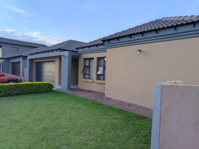 House for sale in Akasia, City of Tshwane Metropolitan Municipality