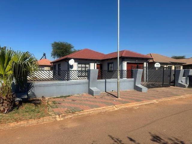 House for rent in Akasia, Gauteng