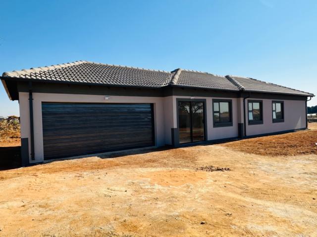 House for sale in Akasia, Gauteng