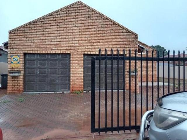 House for rent in Akasia, Gauteng