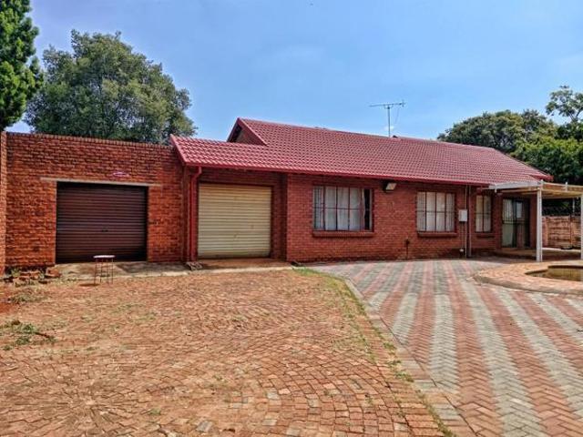 House for rent in Akasia, Gauteng