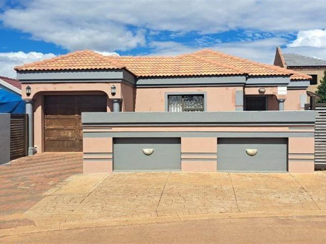 House for rent in Akasia, Gauteng