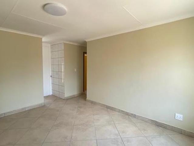 House for rent in Waterkloof, Gauteng