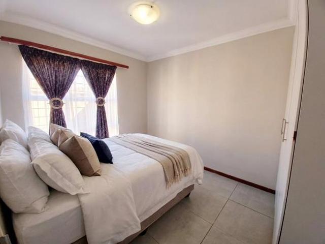 House for rent in Waterkloof, Gauteng
