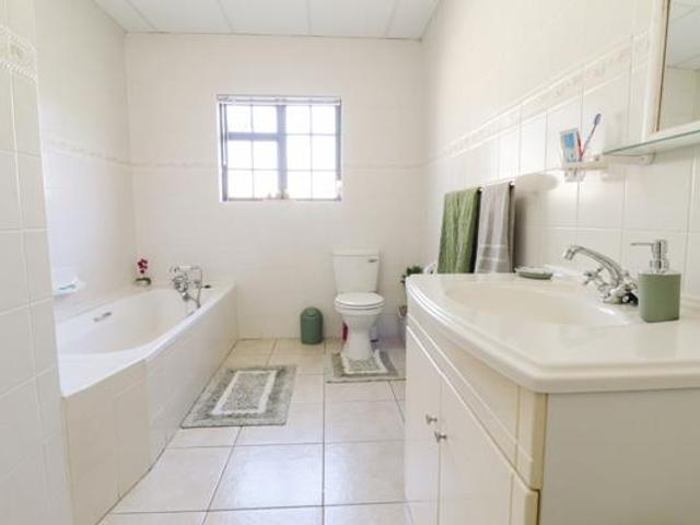 House for rent in Nelson Mandela Bay Ward 18, Nelson Mandela Bay Metropolitan Municipality