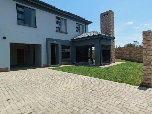 House for sale in Akasia, Gauteng