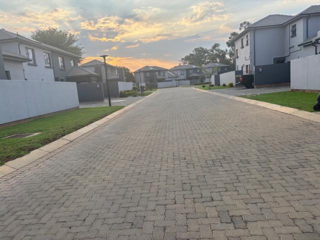 House for sale in Akasia, Gauteng