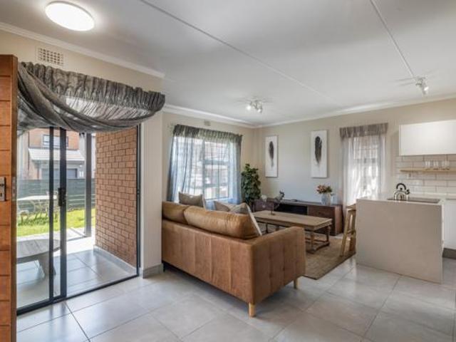 House for rent in Waterkloof, Gauteng