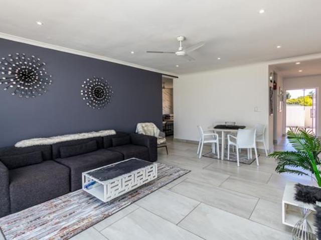 House for sale in Cape Town, Western Cape