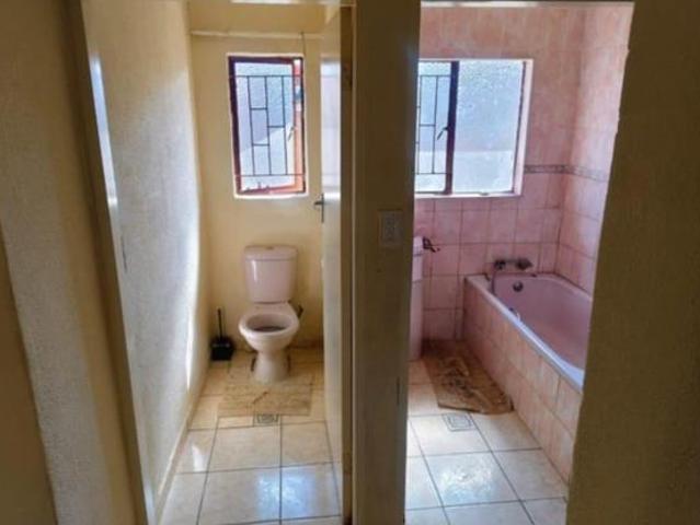 House for sale in Rustenburg Local Municipality, Bojanala Platinum District Municipality