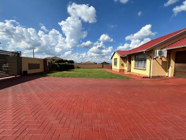 House for sale in Tlhabane, North West