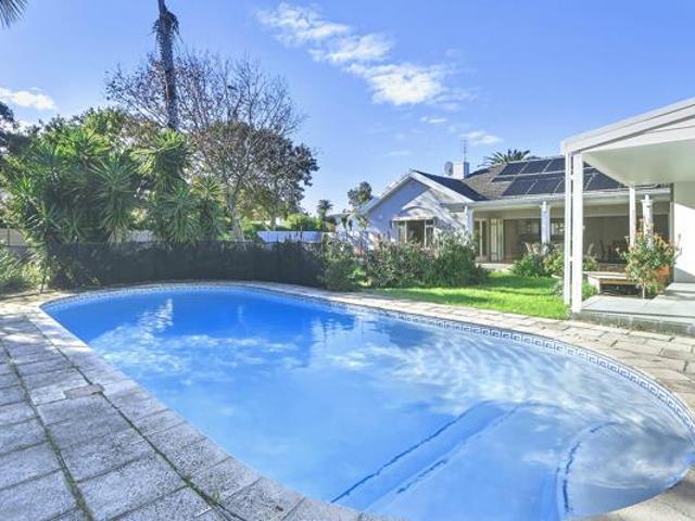 House for sale in Cape Town, Western Cape