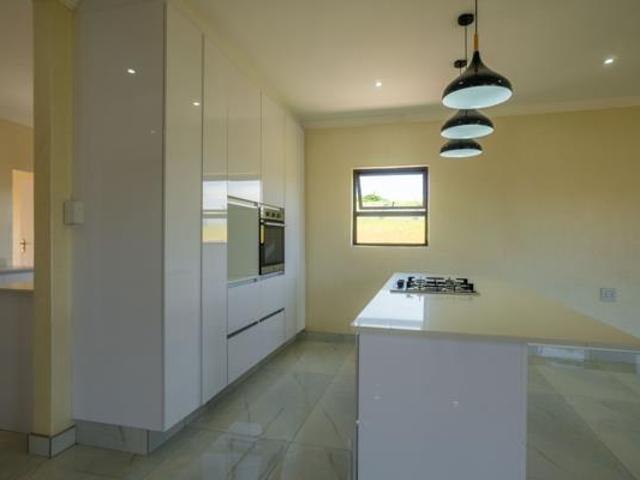 House for sale in Tongaat Beach, Kwazulu-natal