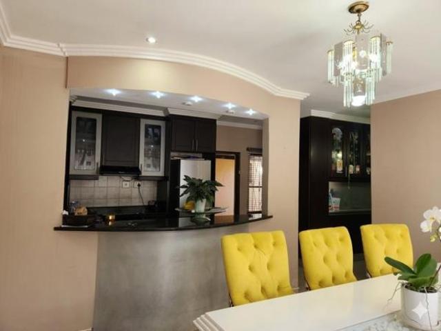 House for sale in Tongaat Beach, Kwazulu-natal