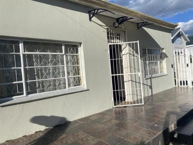 House for sale in Queenstown, Eastern Cape