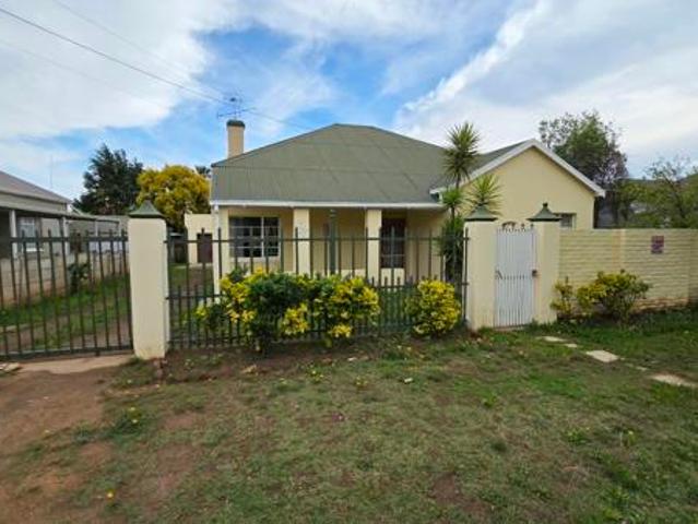 House for sale in Queenstown, Eastern Cape