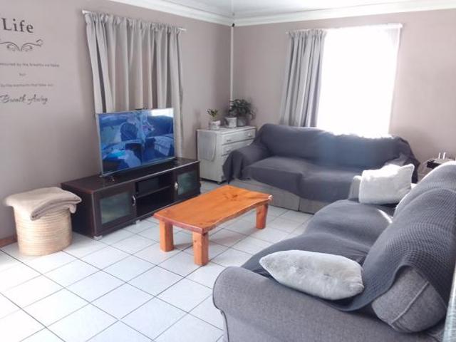 House for sale in Cape Town, Western Cape