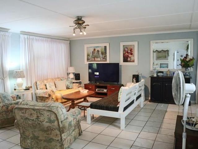 House for sale in Ugu District Municipality, Kwazulu-natal