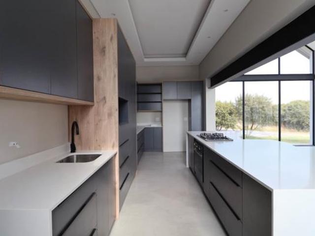 House for sale in Bloemfontein, Mangaung Metropolitan Municipality
