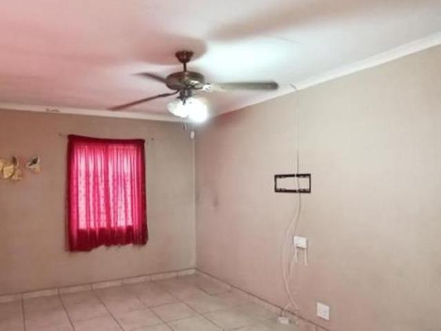 House for sale in Mount Moreland, Kwazulu-natal