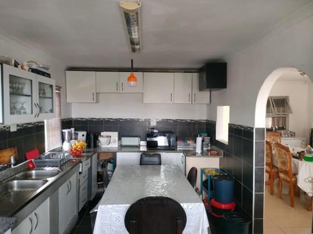 House for sale in Mount Moreland, Kwazulu-natal