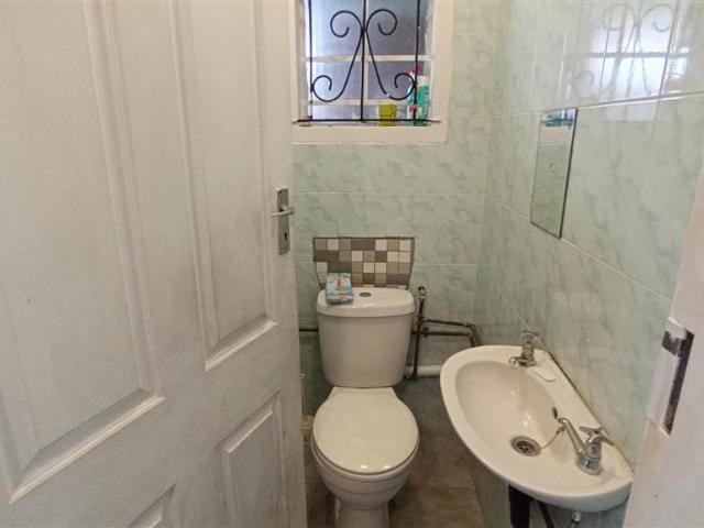 House for sale in Mount Moreland, Kwazulu-natal