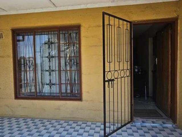 House for sale in Mount Moreland, Kwazulu-natal