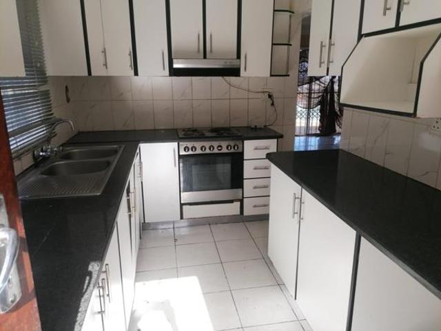 House for sale in Mount Moreland, Kwazulu-natal