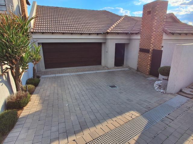 House for sale in Secunda, Govan Mbeki