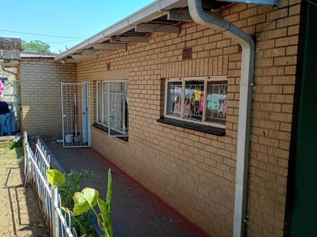 House for rent in Vosloorus, Gauteng