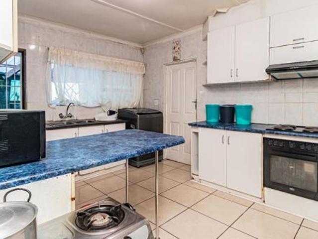 House for sale in Cape Town, Western Cape