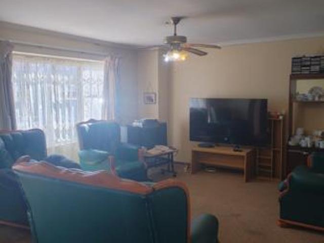 House for sale in Cape Town, Western Cape