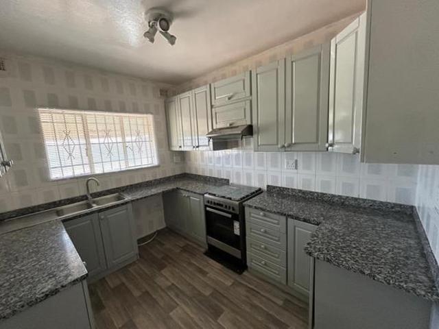 House for rent in Seaview, Kwazulu-natal