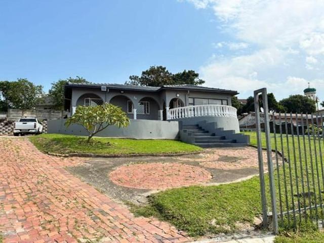 House for rent in Chatsworth, Kwazulu-natal
