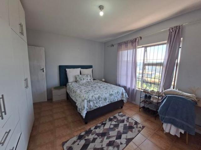 House for rent in Seaview, Kwazulu-natal